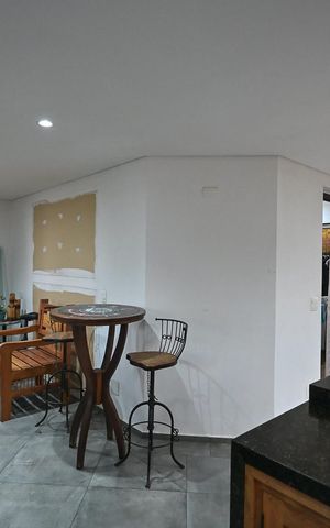 Apartamento para alugar com 287m², 4 quartos e 4 vagasVaranda