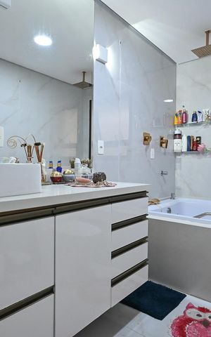 Apartamento para alugar com 287m², 4 quartos e 4 vagasBanheiro Suíte 