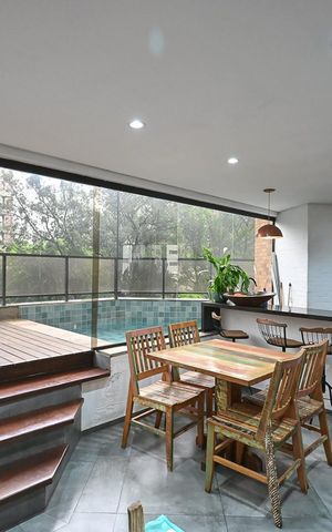 Apartamento para alugar com 287m², 4 quartos e 4 vagasVaranda
