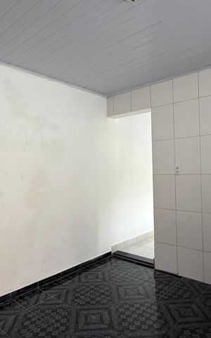 Casa para alugar com 45m², 1 quarto e sem vaga