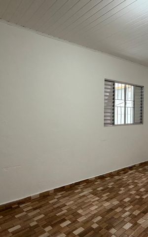 Casa para alugar com 45m², 1 quarto e sem vaga