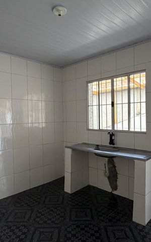Casa para alugar com 45m², 1 quarto e sem vaga