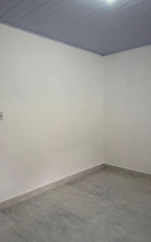 Casa para alugar com 45m², 1 quarto e sem vaga