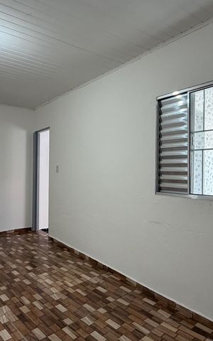 Casa para alugar com 45m², 1 quarto e sem vaga
