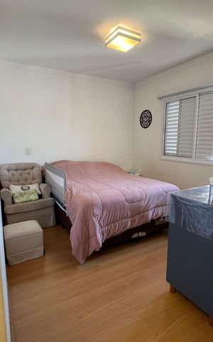 Apartamento à venda com 136m², 3 quartos e 2 vagas Apartamento à venda com 136m², 3 quartos e 2 vagasQuarto
