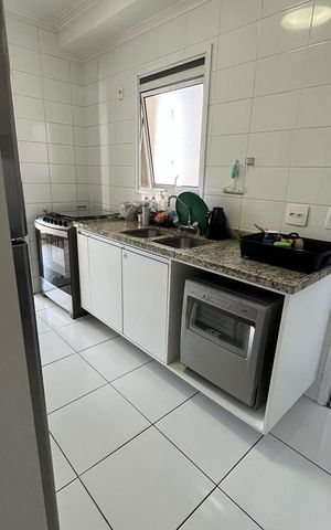 Apartamento à venda com 136m², 3 quartos e 2 vagas Apartamento à venda com 136m², 3 quartos e 2 vagasCozinha