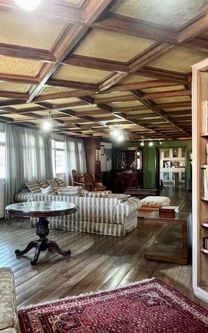 Apartamento à venda com 333m², 4 quartos e 2 vagas