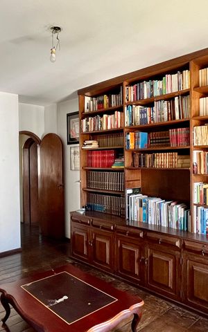 Apartamento à venda com 333m², 4 quartos e 2 vagas