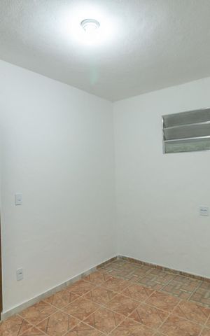 Casa para alugar com 110m², 2 quartos e sem vaga