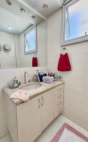 Apartamento à venda com 220m², 3 quartos e 2 vagas