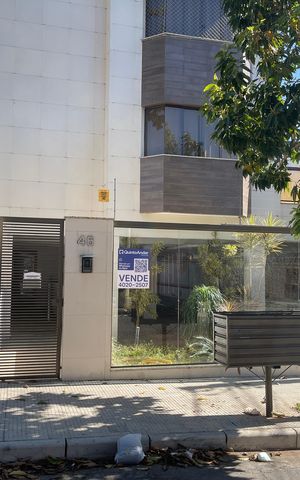Apartamento à venda com 167m², 3 quartos e 3 vagas Apartamento à venda com 167m², 3 quartos e 3 vagasPlaca instalada com o codigo RVRC-190, no dia 12/09/2026