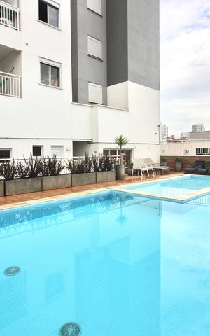 Apartamento à venda com 41m², 2 quartos e 1 vaga Apartamento à venda com 41m², 2 quartos e 1 vagaÁrea comum - Piscina