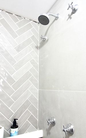 Apartamento à venda com 41m², 2 quartos e 1 vaga Apartamento à venda com 41m², 2 quartos e 1 vagaBanheiro 1