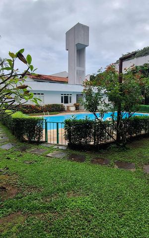 Casa para alugar com 195m², 4 quartos e 2 vagas Casa para alugar com 195m², 4 quartos e 2 vagasÁrea comum