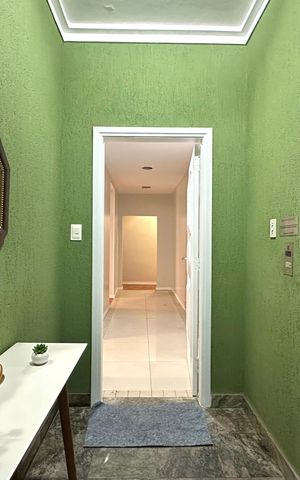Apartamento para alugar com 151m², 3 quartos e 1 vaga