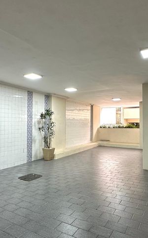 Apartamento para alugar com 151m², 3 quartos e 1 vaga