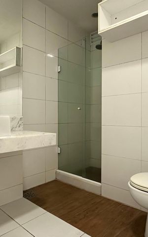 Apartamento para alugar com 151m², 3 quartos e 1 vaga