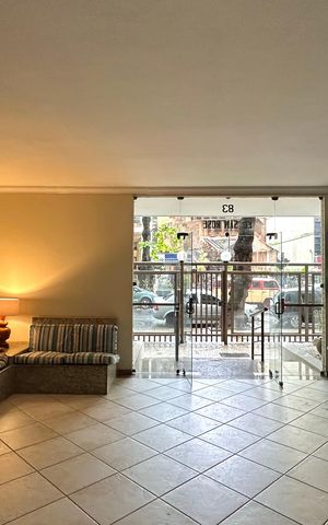 Apartamento para alugar com 151m², 3 quartos e 1 vaga