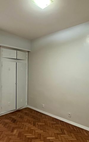 Apartamento para alugar com 151m², 3 quartos e 1 vaga