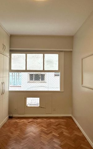 Apartamento para alugar com 151m², 3 quartos e 1 vaga