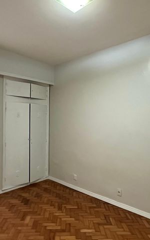 Apartamento para alugar com 151m², 3 quartos e 1 vaga