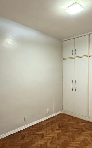 Apartamento para alugar com 151m², 3 quartos e 1 vaga