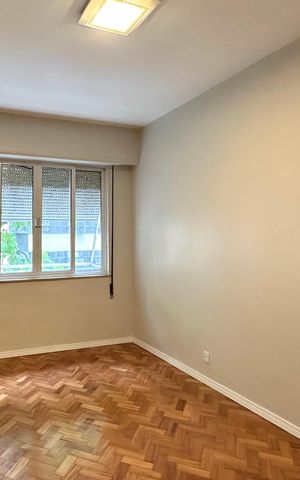 Apartamento para alugar com 151m², 3 quartos e 1 vaga