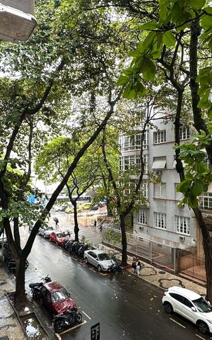 Apartamento para alugar com 151m², 3 quartos e 1 vaga