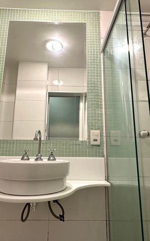 Apartamento para alugar com 151m², 3 quartos e 1 vaga