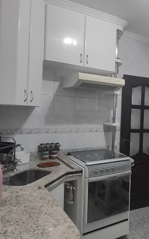 Apartamento à venda com 70m², 2 quartos e 2 vagas Apartamento à venda com 70m², 2 quartos e 2 vagasCozinha