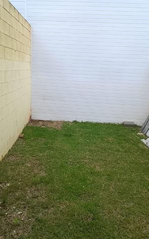 Casa de condomínio para alugar com 70m², 2 quartos e 1 vaga Casa de condomínio para alugar com 70m², 2 quartos e 1 vagaQuintal