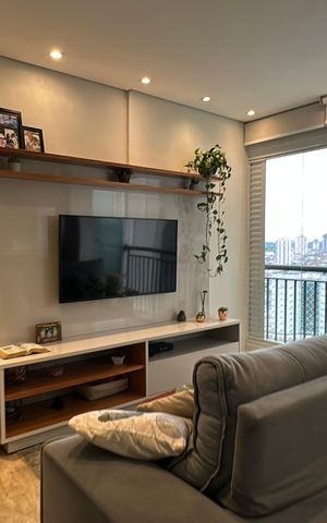 Apartamento à venda com 69m², 2 quartos e 2 vagas Apartamento à venda com 69m², 2 quartos e 2 vagasSala