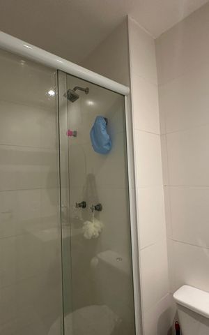 Apartamento à venda com 69m², 2 quartos e 2 vagas Apartamento à venda com 69m², 2 quartos e 2 vagasBanheiro da Suíte 1
