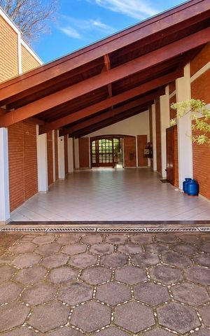 Casa de condomínio à venda com 482m², 3 quartos e 4 vagasÁrea externa