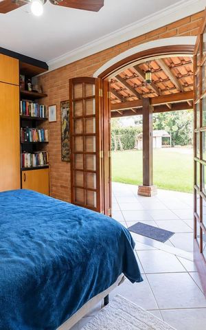 Casa de condomínio à venda com 482m², 3 quartos e 4 vagasQuarto