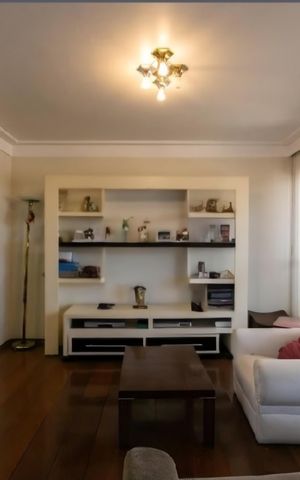 Apartamento à venda com 156m², 3 quartos e 2 vagas Apartamento à venda com 156m², 3 quartos e 2 vagasSala