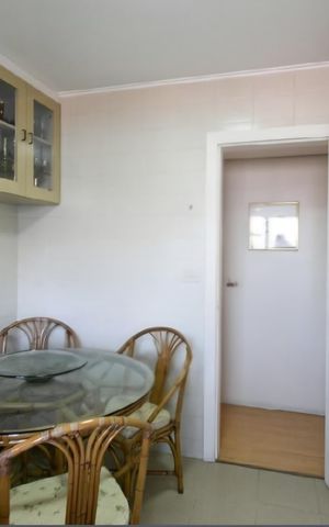 Apartamento à venda com 156m², 3 quartos e 2 vagas Apartamento à venda com 156m², 3 quartos e 2 vagasCozinha