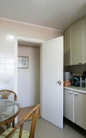 Apartamento à venda com 156m², 3 quartos e 2 vagas Apartamento à venda com 156m², 3 quartos e 2 vagasCozinha