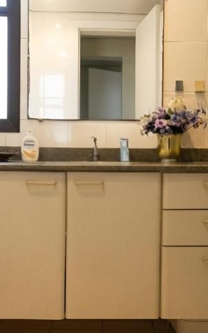 Apartamento à venda com 156m², 3 quartos e 2 vagas Apartamento à venda com 156m², 3 quartos e 2 vagasBanheiro