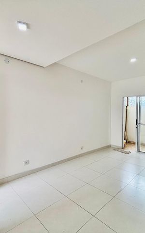 Apartamento à venda com 90m², 3 quartos e 2 vagasSala