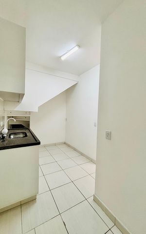 Apartamento à venda com 90m², 3 quartos e 2 vagasCozinha