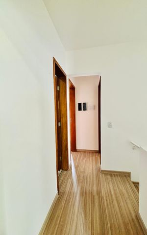 Apartamento à venda com 90m², 3 quartos e 2 vagasCorredor dos quartos 