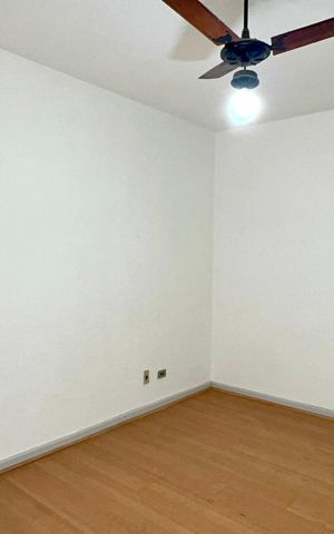 Apartamento para alugar com 220m², 3 quartos e 1 vaga Apartamento para alugar com 220m², 3 quartos e 1 vagaSuite