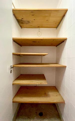 Apartamento para alugar com 220m², 3 quartos e 1 vaga Apartamento para alugar com 220m², 3 quartos e 1 vagaDespensa