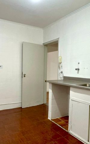 Apartamento para alugar com 220m², 3 quartos e 1 vaga Apartamento para alugar com 220m², 3 quartos e 1 vagaCozinha