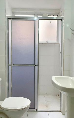 Apartamento para alugar com 220m², 3 quartos e 1 vaga Apartamento para alugar com 220m², 3 quartos e 1 vagaBanheiro