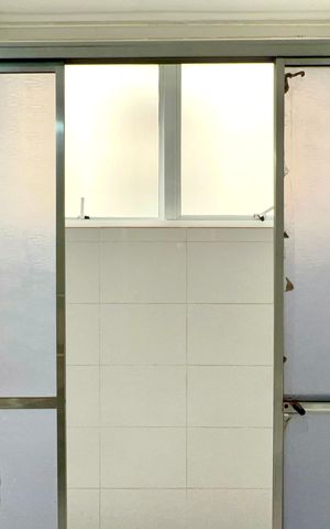 Apartamento para alugar com 220m², 3 quartos e 1 vaga Apartamento para alugar com 220m², 3 quartos e 1 vagaBanheiro da Suíte
