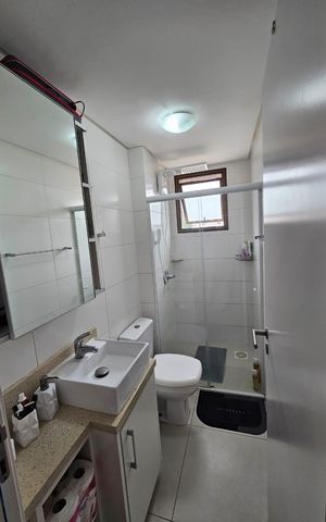 Apartamento para alugar com 60m², 2 quartos e 2 vagas Apartamento para alugar com 60m², 2 quartos e 2 vagasBanheiro