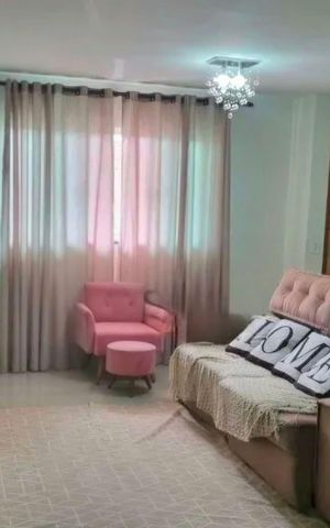 Casa para alugar com 121m², 3 quartos e 2 vagasSala