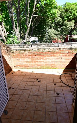 Casa à venda com 280m², 4 quartos e 3 vagasQuarto 1 - Sacada
